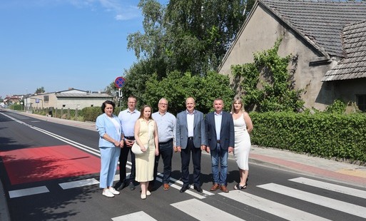 Zdjęcie do Oficjalny odbi&oacute;r inwestycji na drodze powiatowej